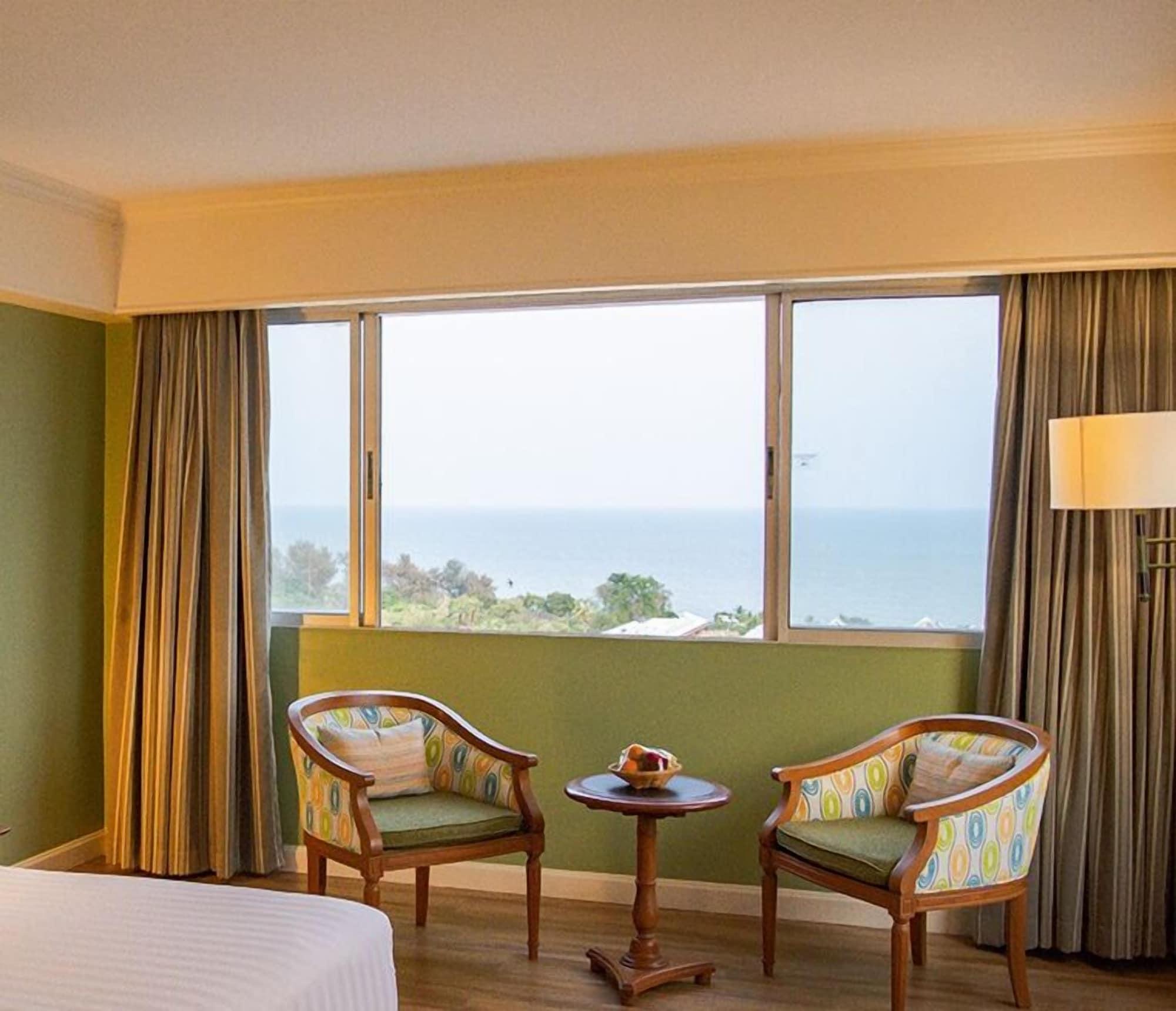Hua Hin Grand Hotel And Plaza - Sha Extra Plus Exteriör bild