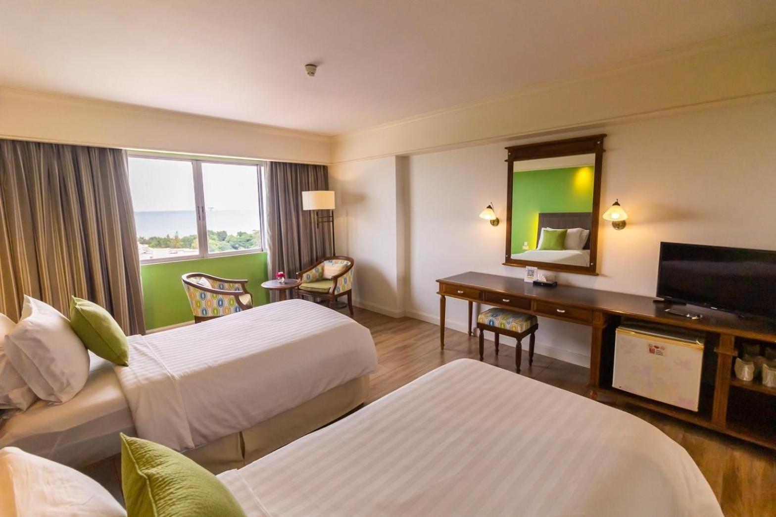 Hua Hin Grand Hotel And Plaza - Sha Extra Plus Exteriör bild